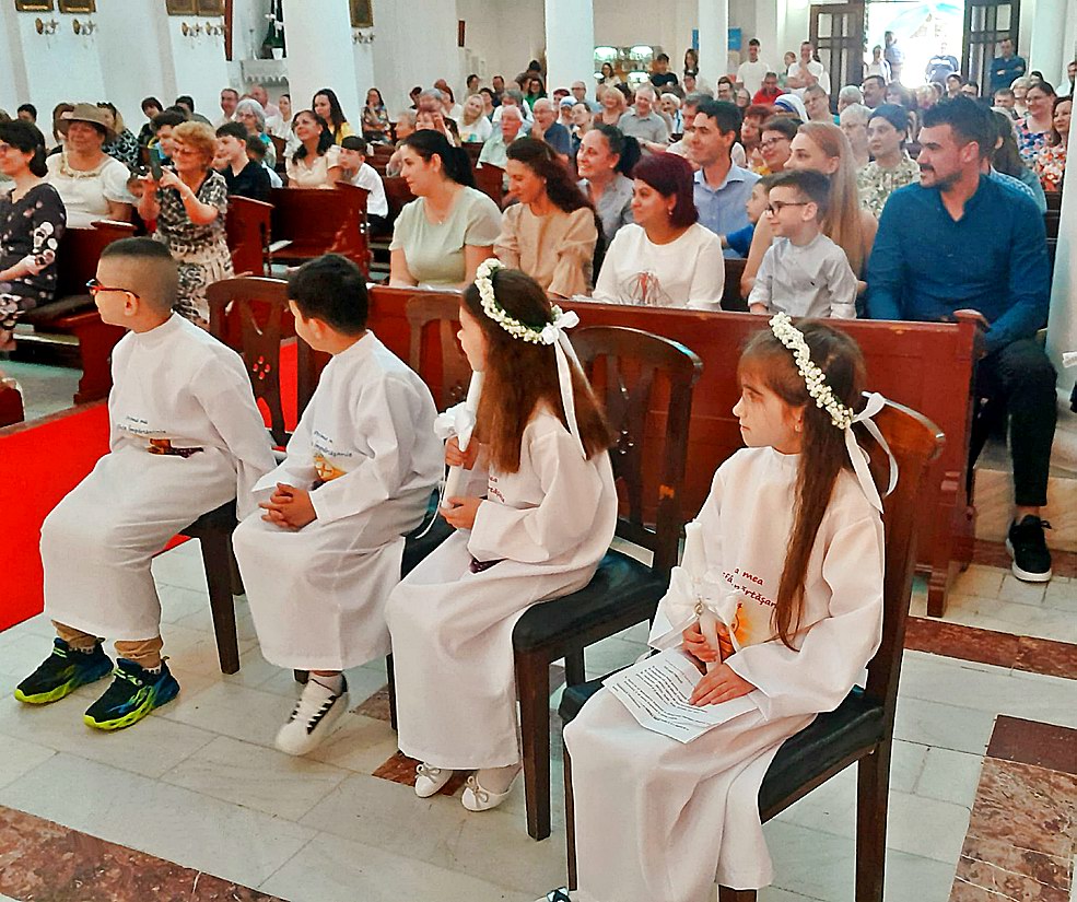 Prima Sfântă Împărtășanie în parohia noastră (Galați, 2024)