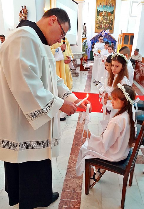 Prima Sfântă Împărtășanie în parohia noastră (Galați, 2024)