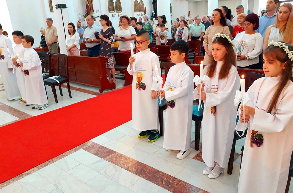 Prima Sfântă Împărtășanie în parohia noastră (Galați, 2024)