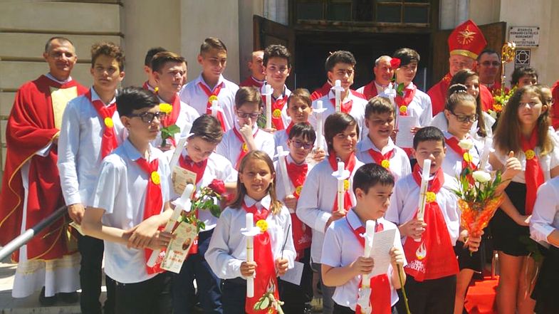 Galați, 2017 - administrarea Mirului, sărbătoarea primirii darurilor Duhului Sfânt