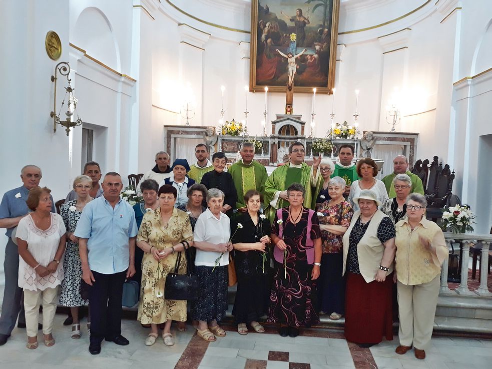 Aniversarea terţiarilor franciscani în biserica catolică din Galaţi