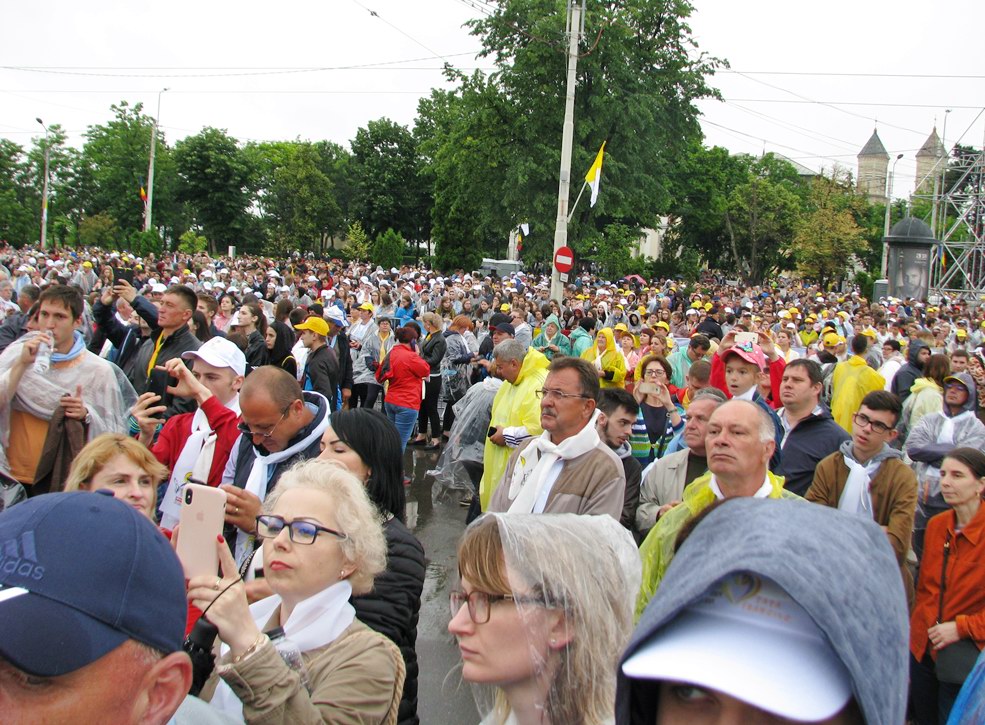pelerinaj la Iași cu ocazia vizitei papei Francisc (2019)